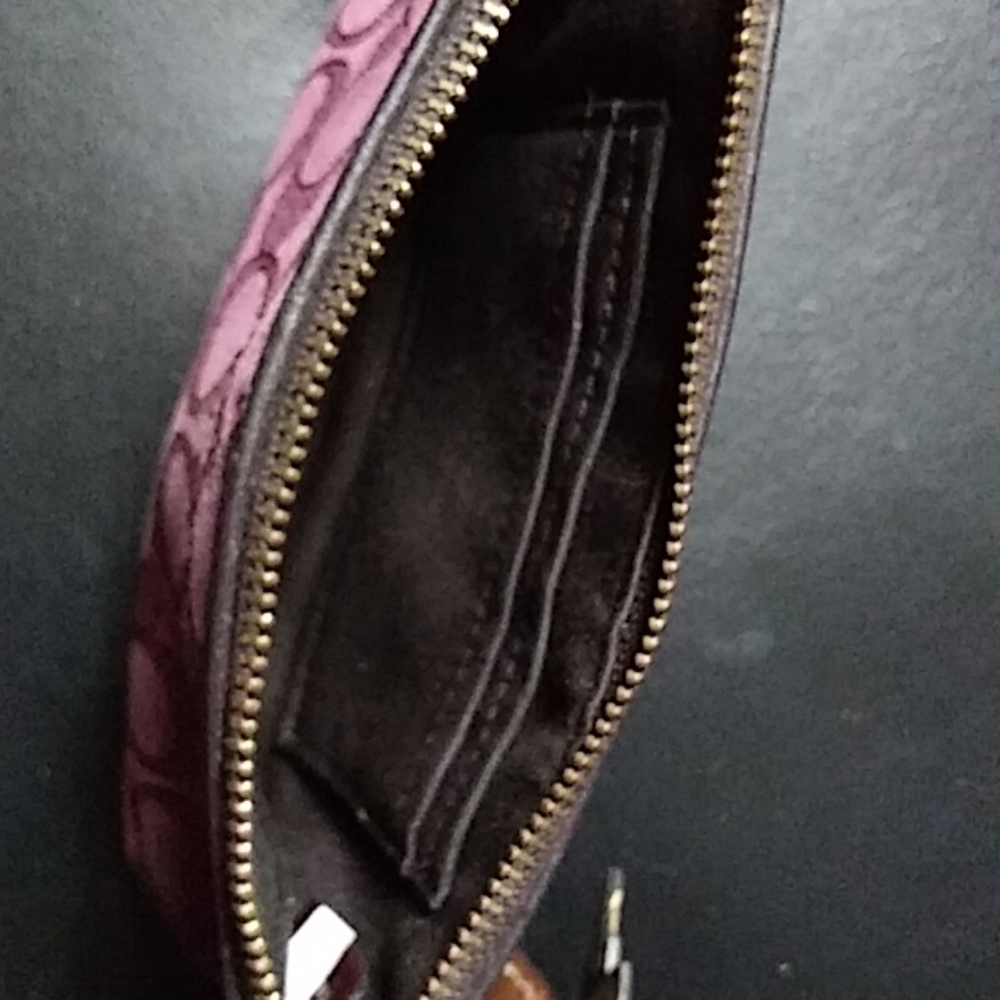 Coach wallet - Picture 2 of 2